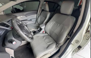 Honda Civic 1.8 LXS 16v - Foto #6