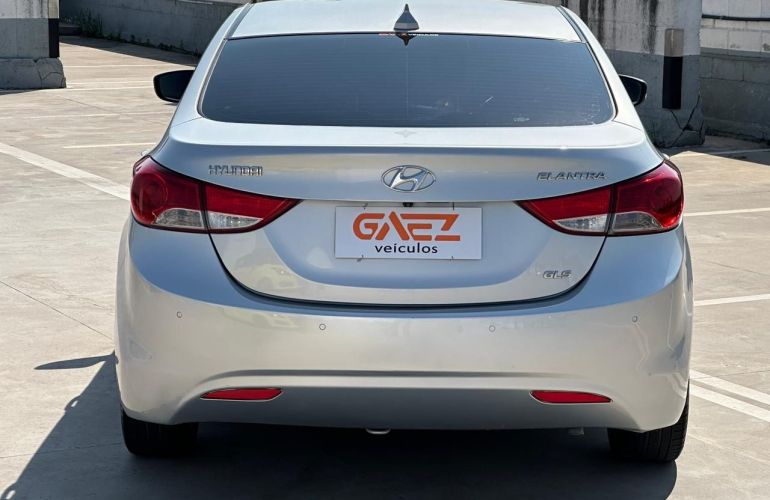 Hyundai Elantra 1.8 GLS 16v - Foto #8