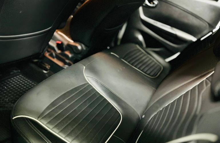 Renault Captur Intense 1.6 16v SCe X-Tronic - Foto #1