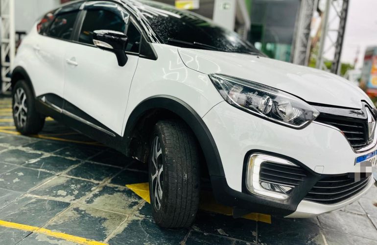 Renault Captur Intense 1.6 16v SCe X-Tronic - Foto #8