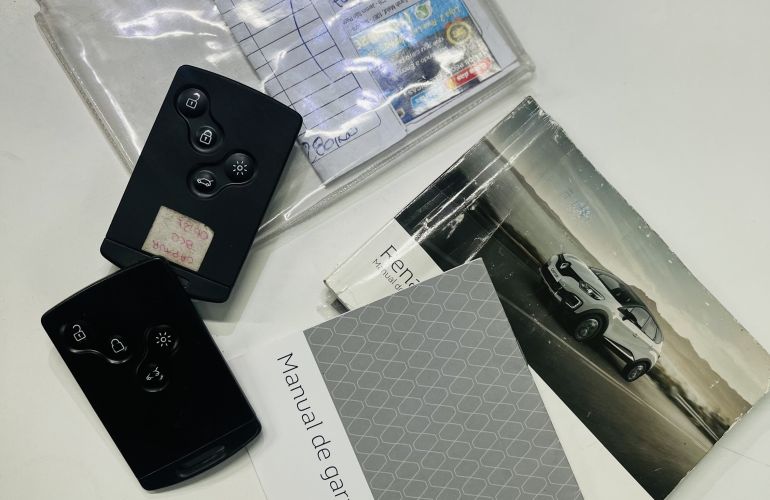 Renault Captur Intense 1.6 16v SCe X-Tronic - Foto #10