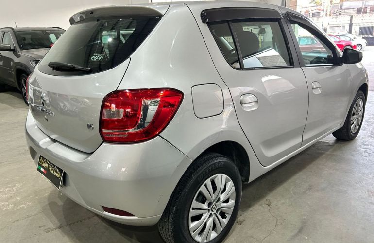 Renault Sandero 1.6 16V Sce Flex Expression Manual - Foto #2