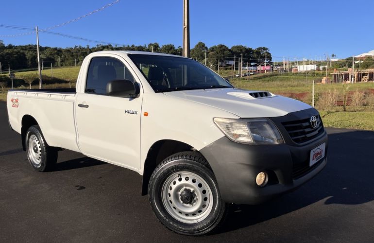 Toyota Hilux 3.0 TDI 4x4 CS Chassi - Foto #3