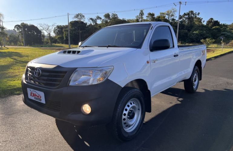 Toyota Hilux 3.0 TDI 4x4 CS Chassi - Foto #4