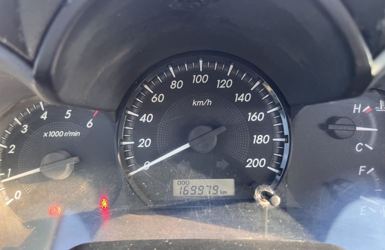 Toyota Hilux 3.0 TDI 4x4 CS Chassi - Foto #10