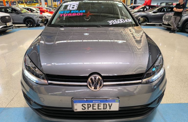 Volkswagen Golf 1.0 200 TSi Total Comfortline - Foto #3