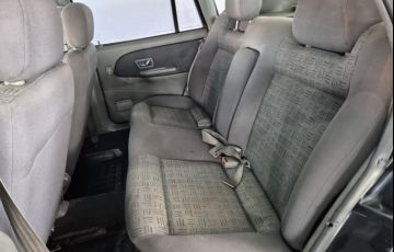 Volkswagen Santana Comfortline 1.8 MI - Foto #8