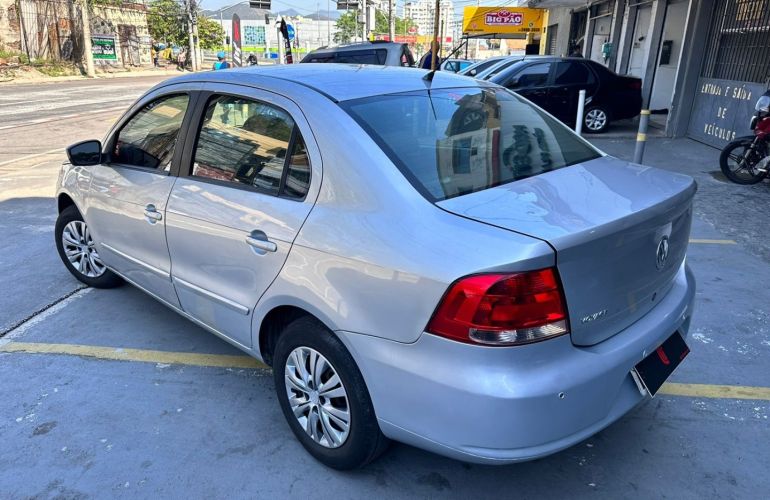 Volkswagen Voyage 1.6 Mi Comfortline 8V Flex 4p Manual - Foto #6