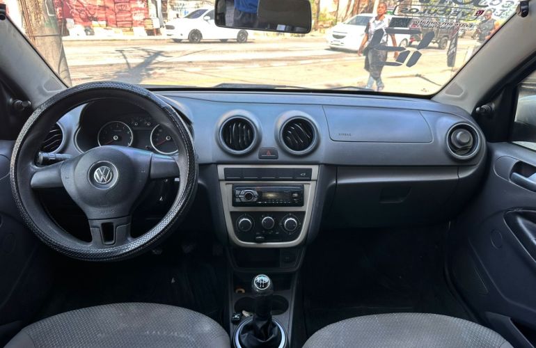 Volkswagen Voyage 1.6 Mi Comfortline 8V Flex 4p Manual - Foto #8