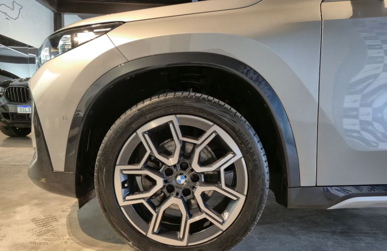 BMW X1 2.0 16V Turbo Sdrive20i X-line - Foto #4