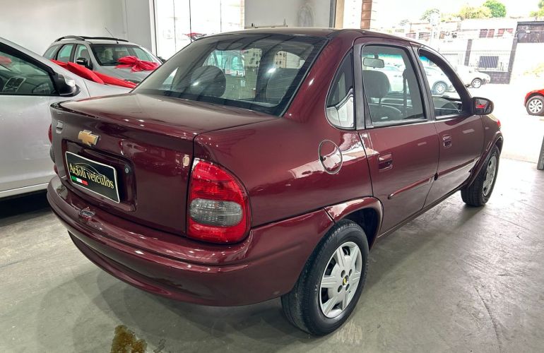 Chevrolet Classic 1.0 MPFi LS 8V Flex 4p Manual - Foto #3