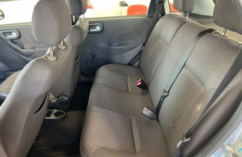 Chevrolet Corsa 1.4 MPFi Premium 8v - Foto #8