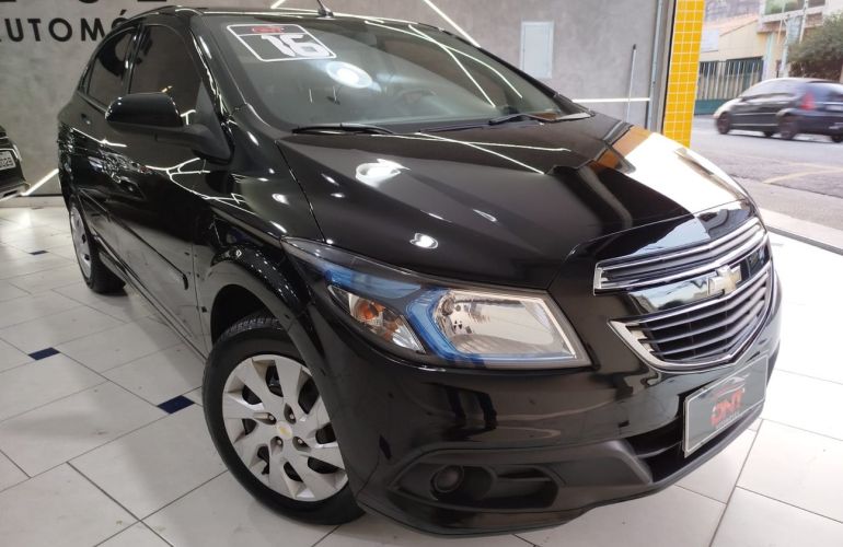 Chevrolet Onix 1.4 MPFi LT 8v - Foto #3