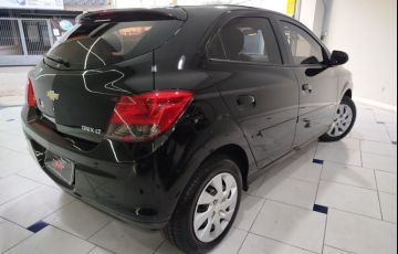 Chevrolet Onix 1.4 MPFi LT 8v - Foto #4