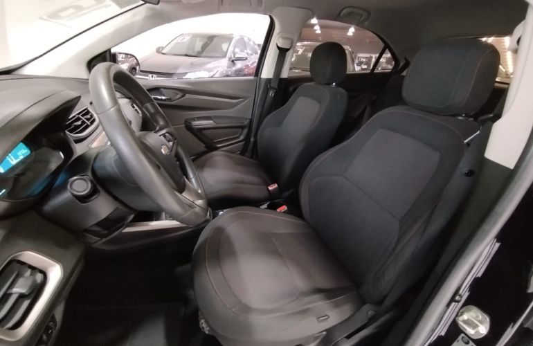 Chevrolet Onix 1.4 MPFi LT 8v - Foto #8