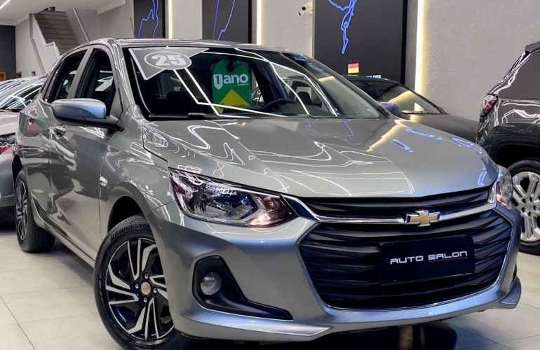 Chevrolet Onix 1.0 LT - Foto #1