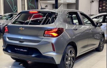 Chevrolet Onix 1.0 LT - Foto #6