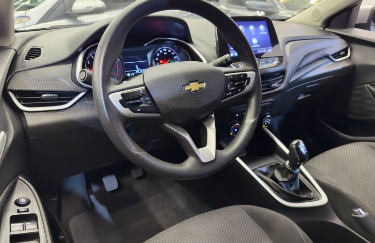 Chevrolet Onix 1.0 LT - Foto #7