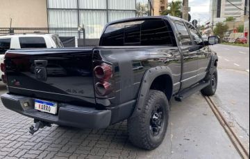 Dodge Ram 6.7 2500 Laramie 4x4 CD I6 Turbo - Foto #4