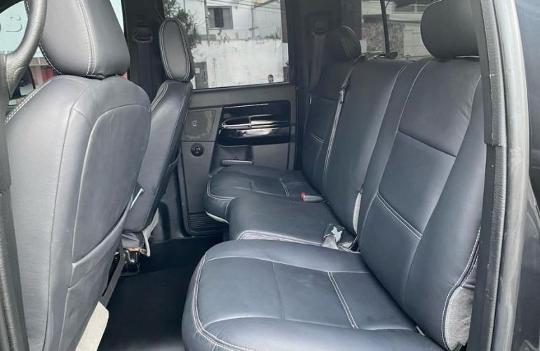 Dodge Ram 6.7 2500 Laramie 4x4 CD I6 Turbo - Foto #10