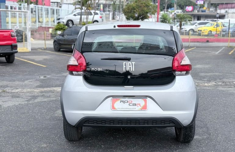 Fiat Mobi 1.0 8V Evo Like - Foto #6