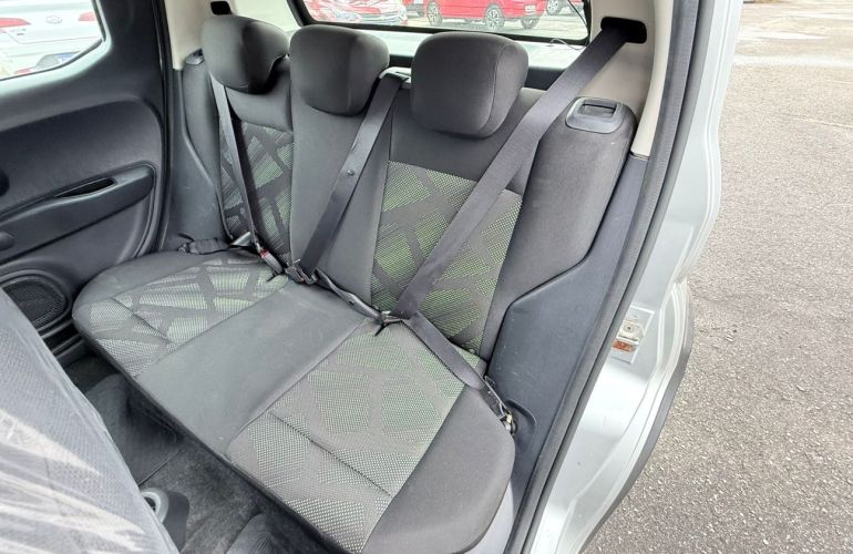 Fiat Mobi 1.0 8V Evo Like - Foto #10