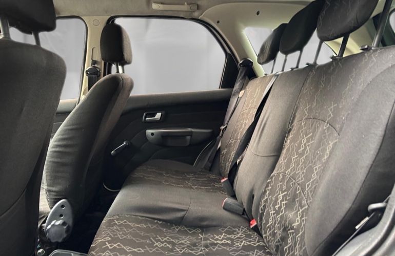 Fiat Palio 1.4 Trekking Weekend 8v - Foto #9