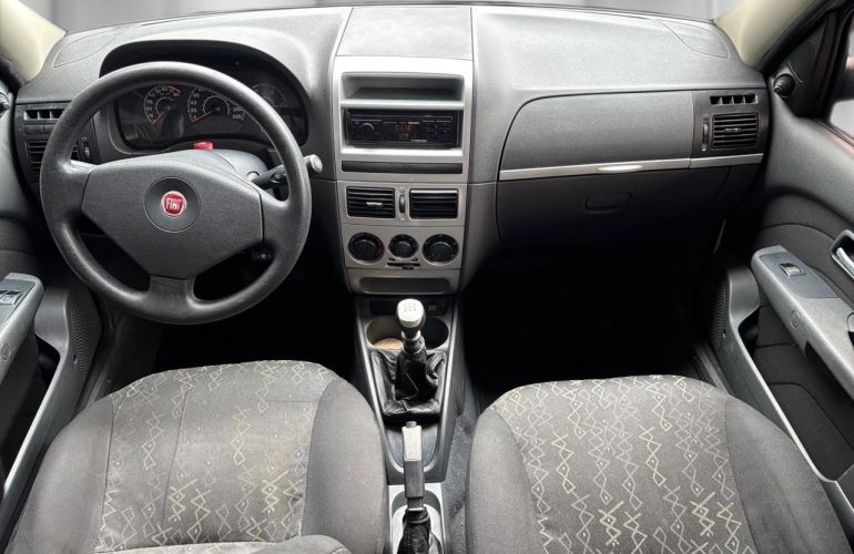 Fiat Palio 1.4 Trekking Weekend 8v - Foto #10