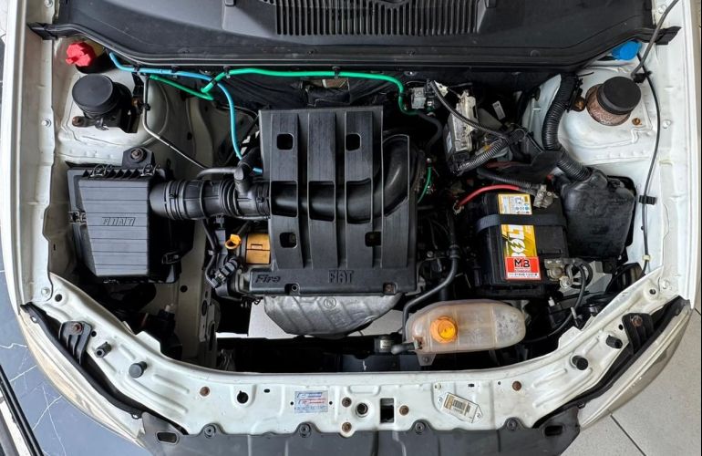 Fiat Strada 1.4 MPi Working CS 8v - Foto #7