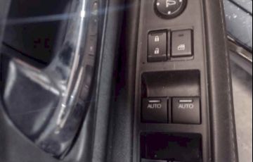 Honda HR-V Touring CVT 1.8 I-VTEC FlexOne - Foto #2