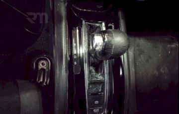 Honda HR-V Touring CVT 1.8 I-VTEC FlexOne - Foto #4
