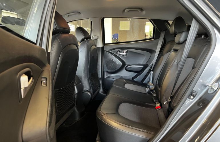 Hyundai Ix35 2.0 16v - Foto #8