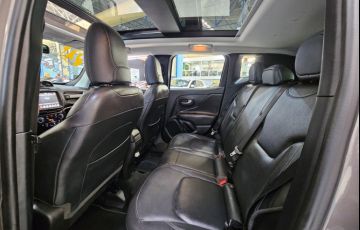Jeep Renegade 1.8 16V Limited - Foto #8