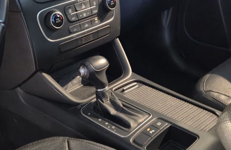 Kia Sorento 2.4 EX 4x2 16v - Foto #8