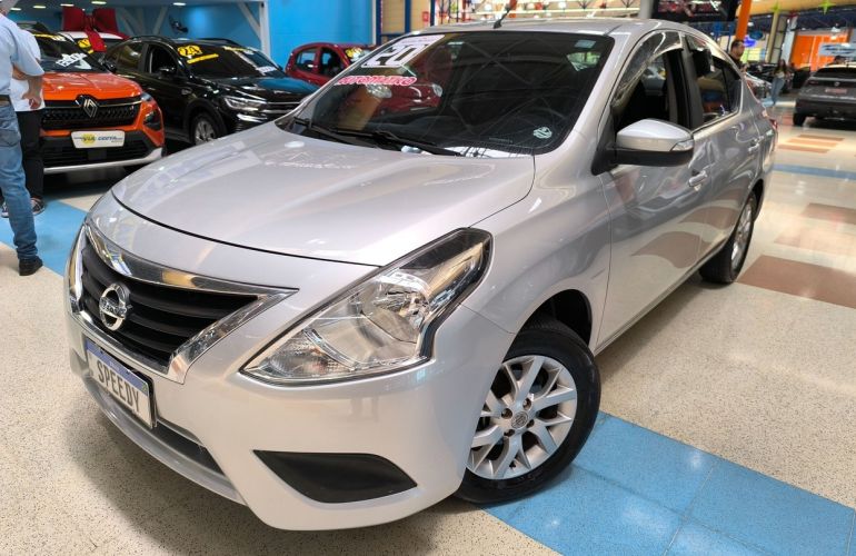 Nissan Versa 1.6 16V SV - Foto #4