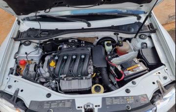 Renault Duster 1.6 Tech Road 4x2 16v - Foto #6