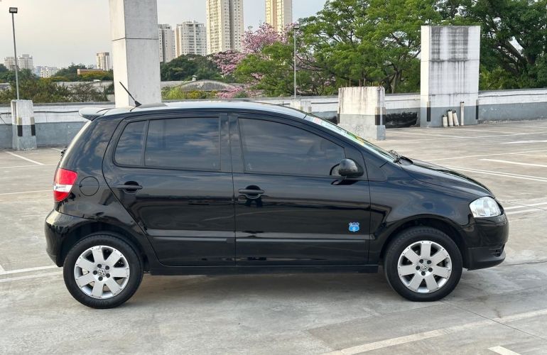 Volkswagen Fox 1.0 Mi Route 8v - Foto #2
