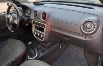 Volkswagen Gol 1.0 (G5) (Flex) - Foto #4