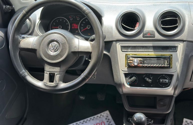 Volkswagen Gol 1.0 Mi City 8v - Foto #5