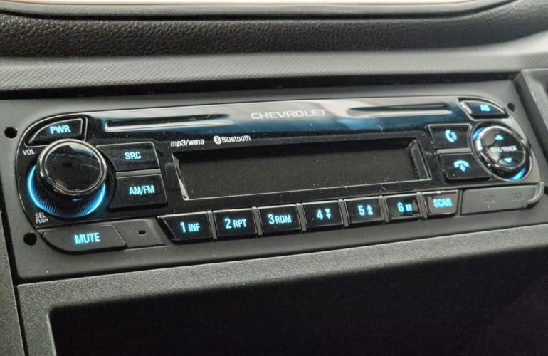 Chevrolet Onix 1.0 LT (Flex) - Foto #10