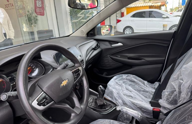 Chevrolet Onix 1.0 Flex LT Manual - Foto #5