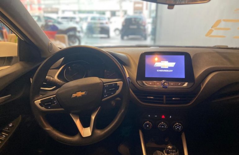 Chevrolet Onix 1.0 Flex LT Manual - Foto #5