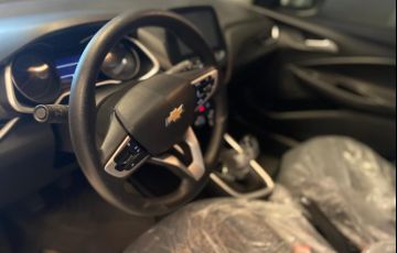 Chevrolet Onix 1.0 Flex LT Manual - Foto #6