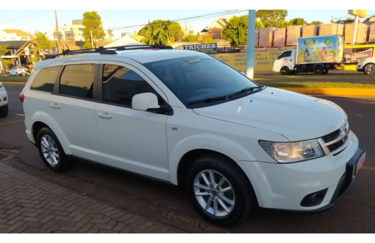 Fiat Freemont 2.4 16V Precision (Aut) - Foto #1