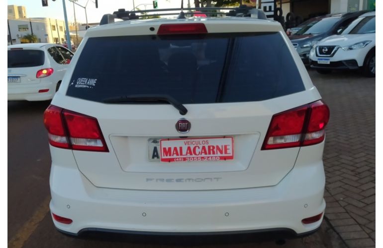 Fiat Freemont 2.4 16V Precision (Aut) - Foto #4