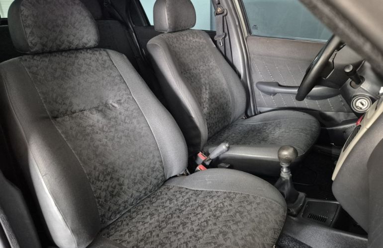 Fiat Palio Fire 1.0 8V (Flex) - Foto #10