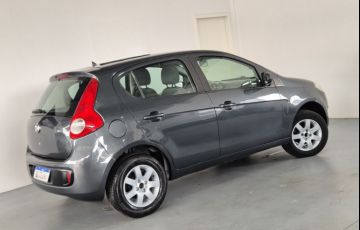 Fiat Palio Attractive 1.0 8V (Flex) - Foto #4
