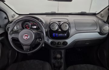 Fiat Palio Attractive 1.0 8V (Flex) - Foto #9