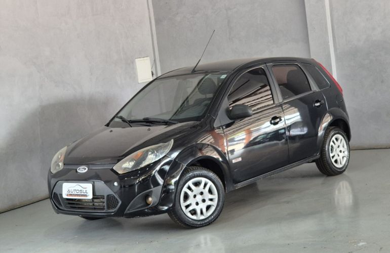 Ford Fiesta Hatch 1.6 (Flex) - Foto #2