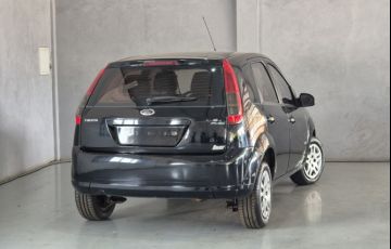 Ford Fiesta Hatch 1.6 (Flex) - Foto #3